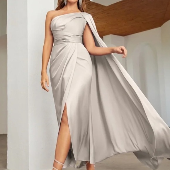 Luxe One shoulder party formal evening Prom Satin Wedding dress - Picture 14 of 16